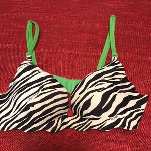 Victoria's Secret Intimates & Sleepwear - Victoria Secret-push Up 35B Victoria's Secret Intimates & Sleepwear - Victoria Secret-push Up 35B